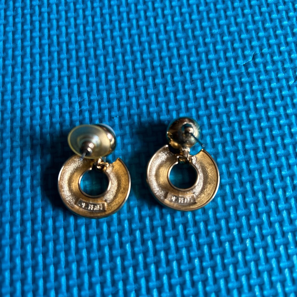 Earrings - Picture 6 of 13